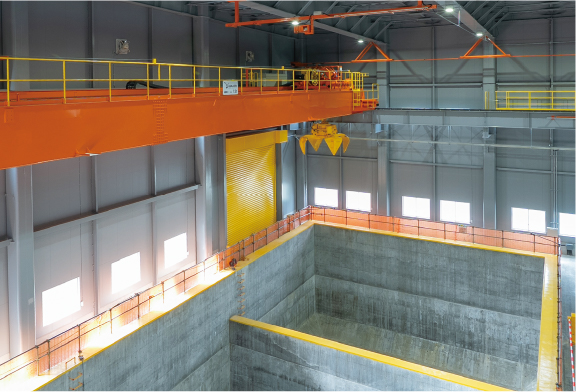 自動クレーン ADLER